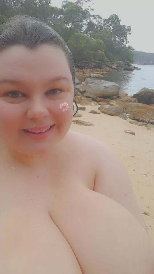 Cloudy day joy posted by snaphappyadventurer