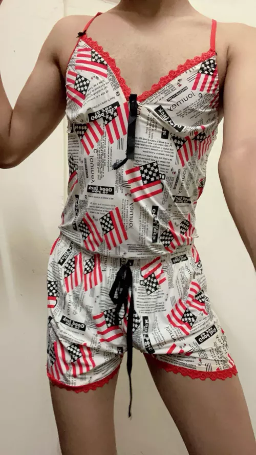 Currently  by kenviwithnuts