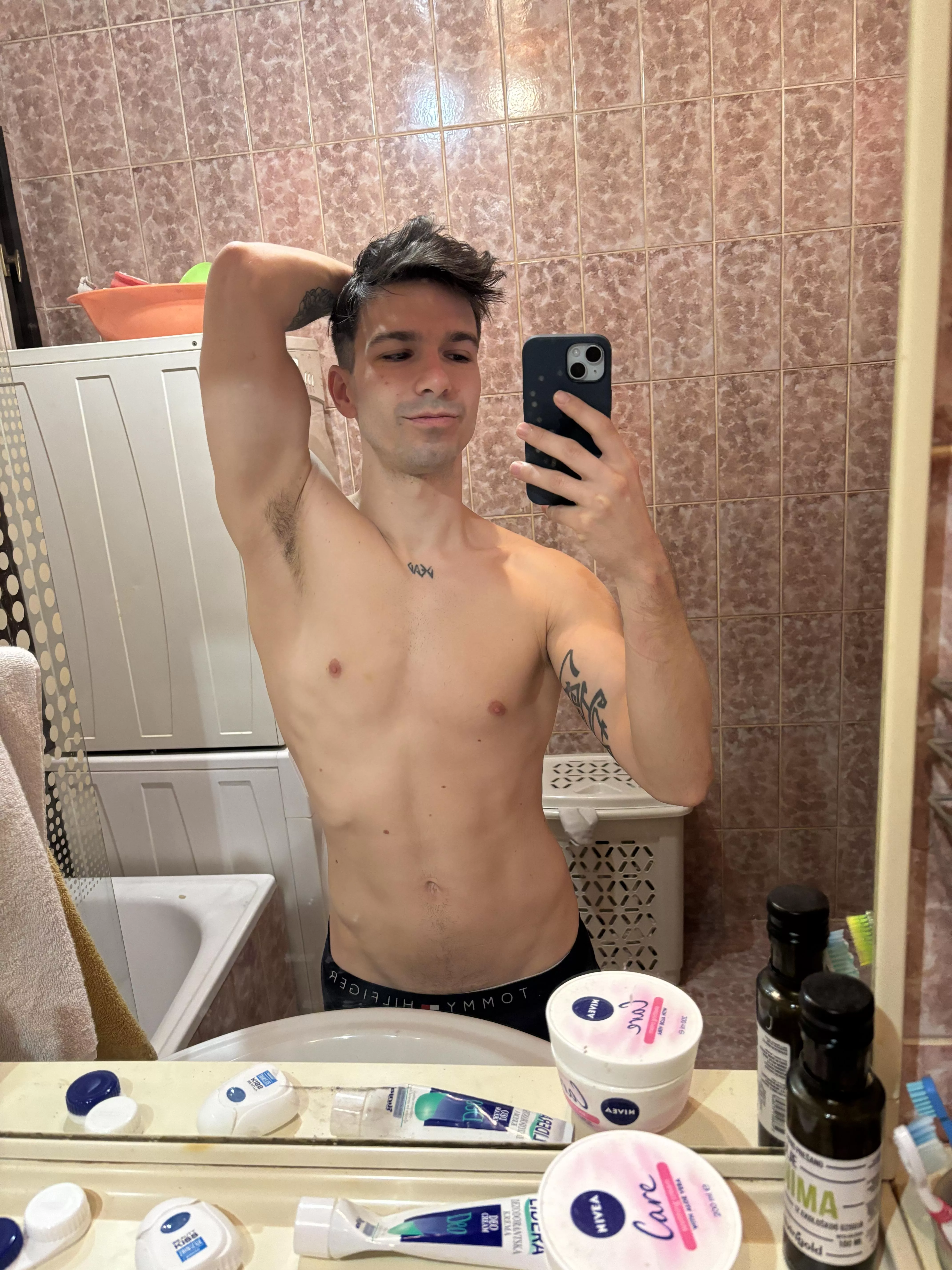 Do you like my pits?😋 posted by Practical-Market2719