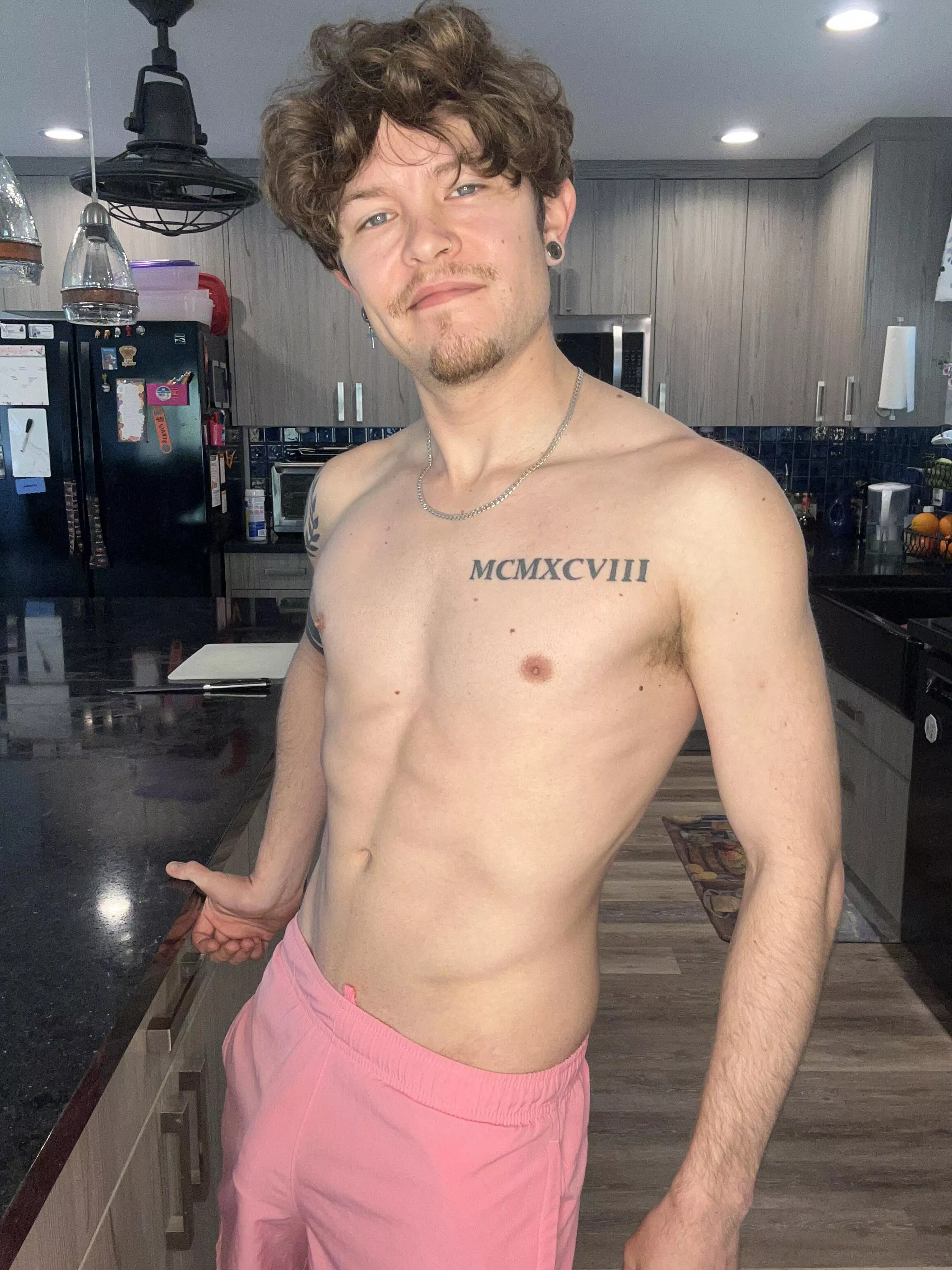 Do you see what I see? 👀 posted by Bgdk98