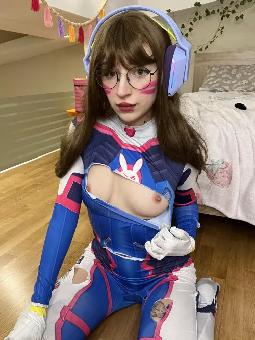 D.Va by Lanalova by Lanauntouchable