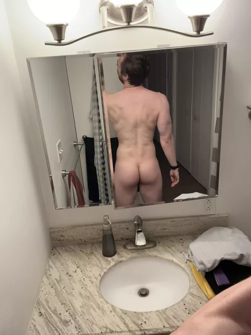 He squats, and he lunges, and he hip thrusts, and he  by sirmixnowandthen