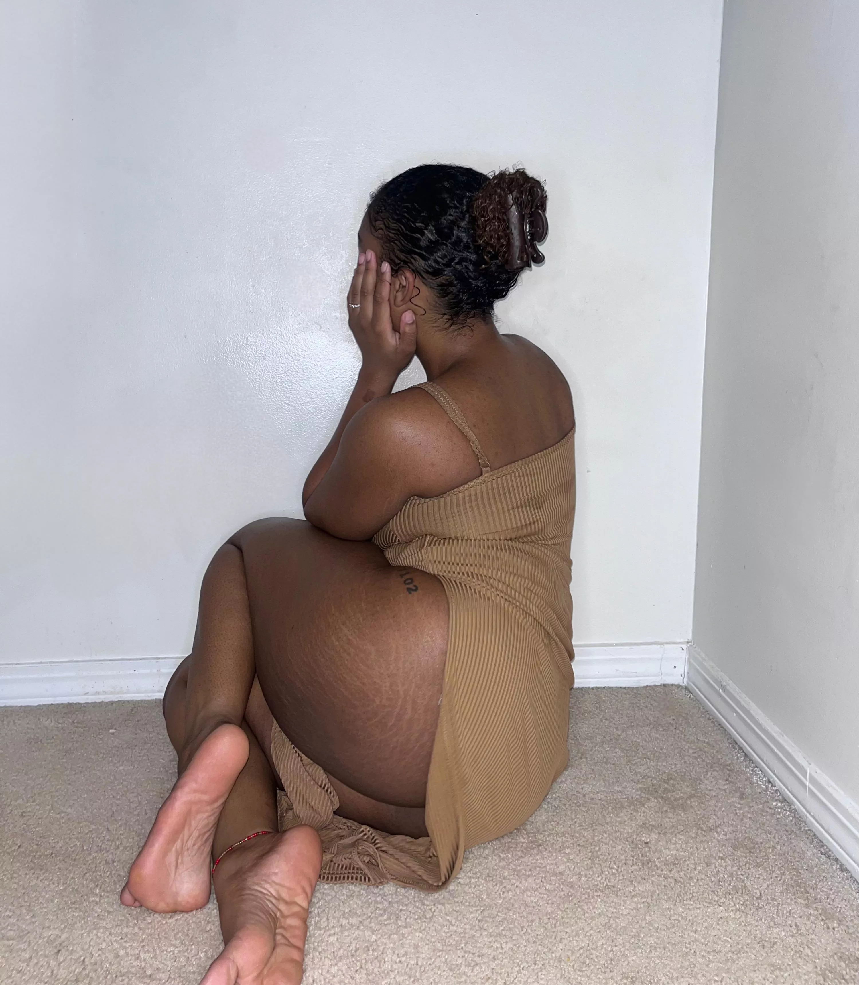 How long would you last if ignored you like this in a session? posted by goddesscherrrry