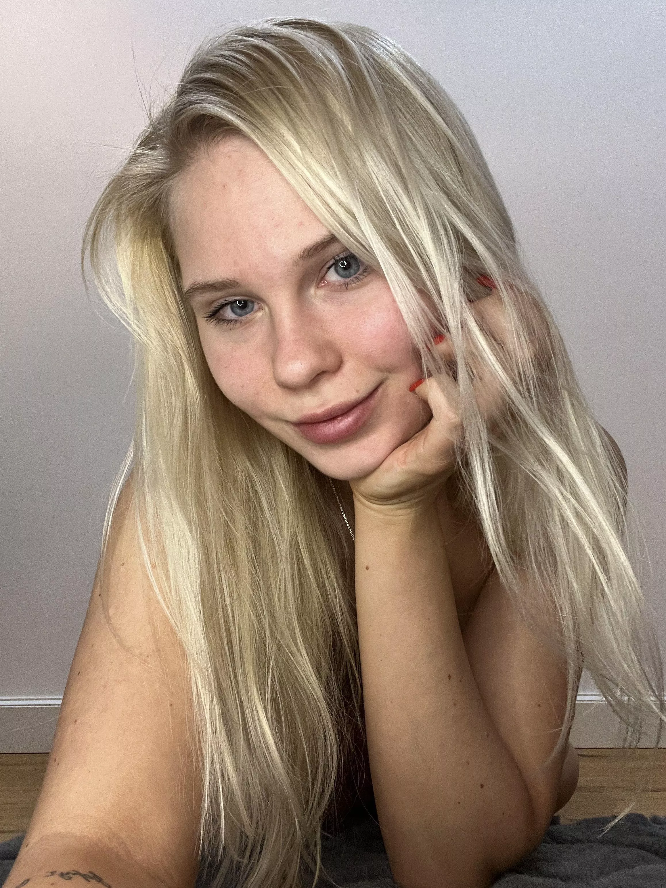 I can make my clothes disappear just by jumping posted by serenade_sorbet