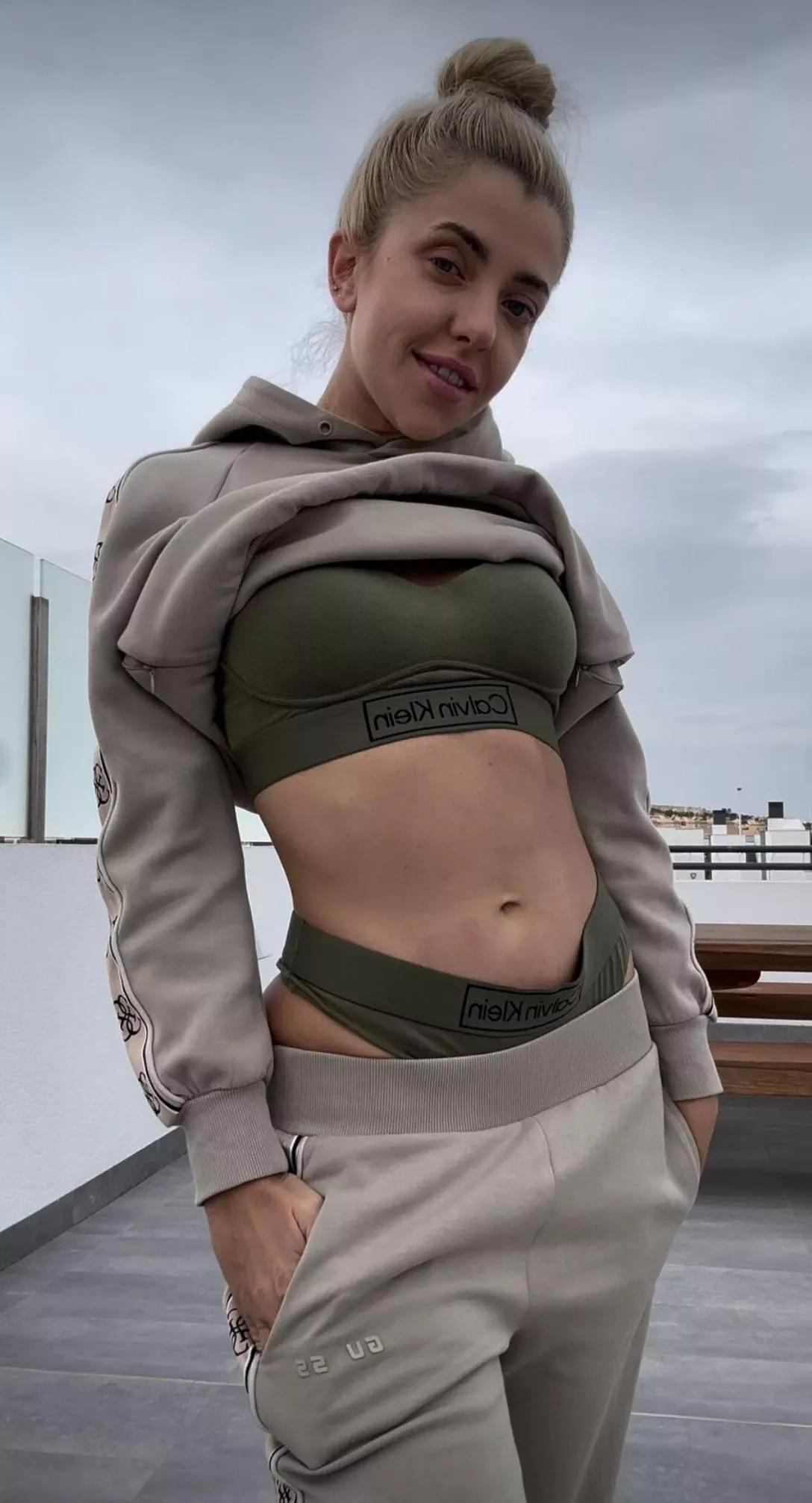 I enjoyed the view and thought you should too posted by RoyalSexyLioness