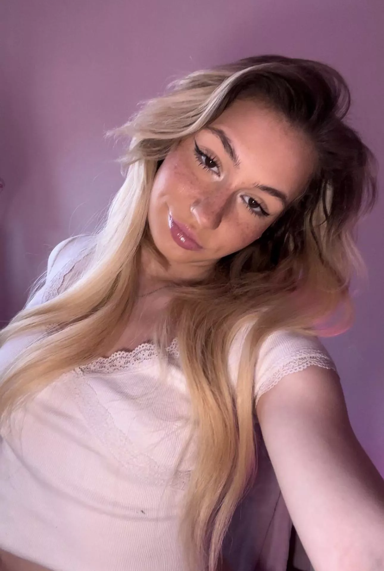 i wish i had cleavage lol posted by Charming-Fact-9794