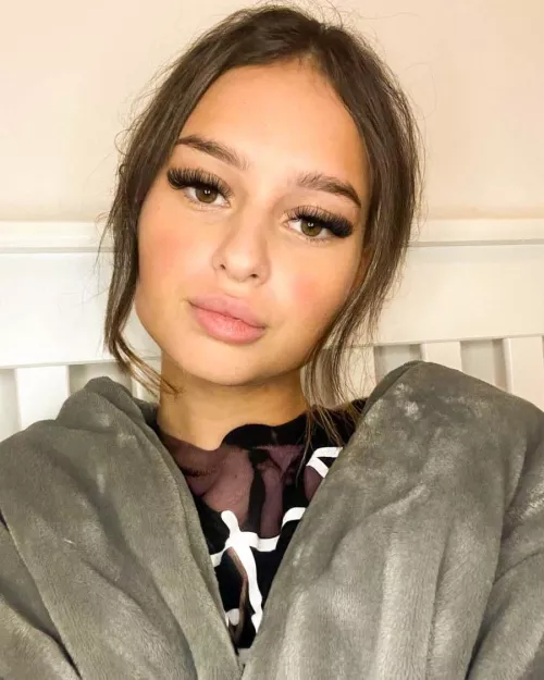 I'd love to wake up next to you by Creepy-Chart116