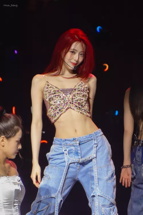 Itzy - Yuna by runjamierun