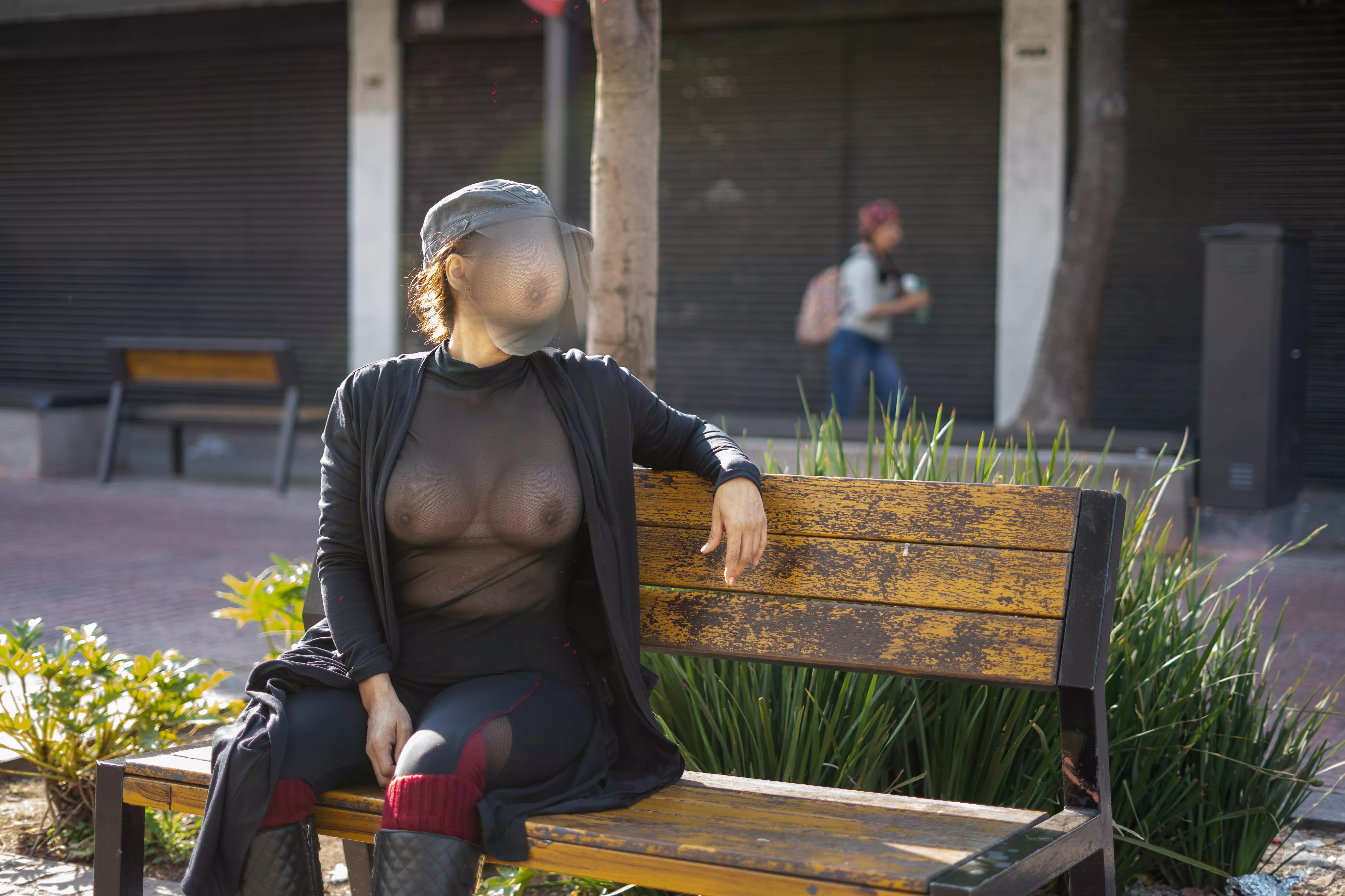 Just chilling posted by Chi_chona