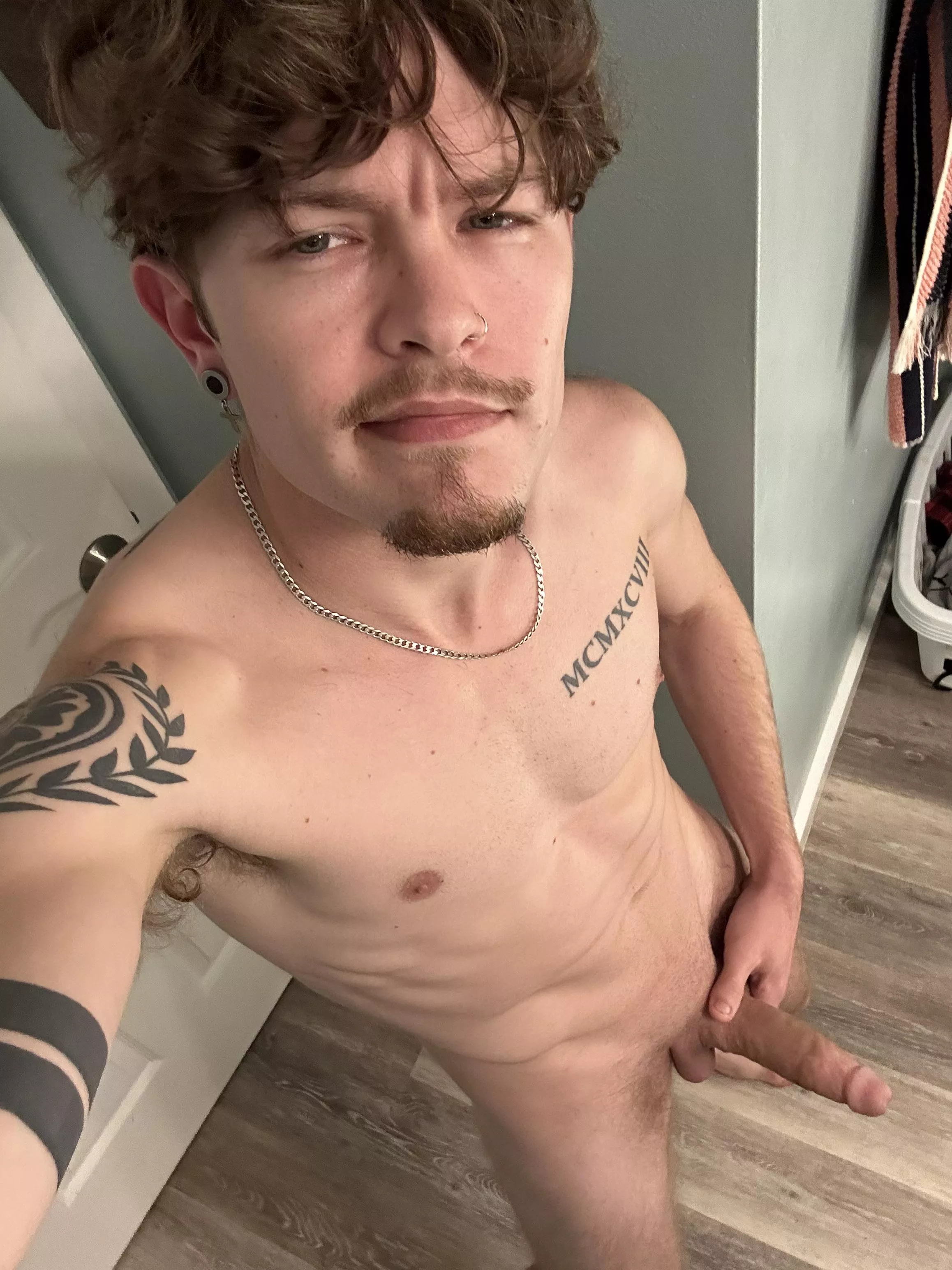 Meet me in the bathroom bro [26] posted by Bgdk98