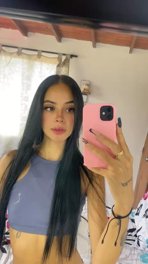 My Favourite Crop Top, Do i look cute in it? by SmallCuteEmmaa