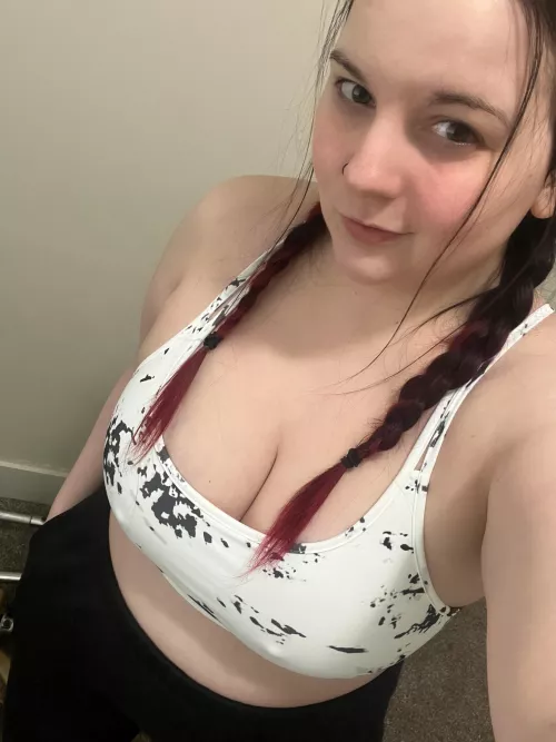 New sports bra - I wonder if it’ll contain my tits  by SierraNyx