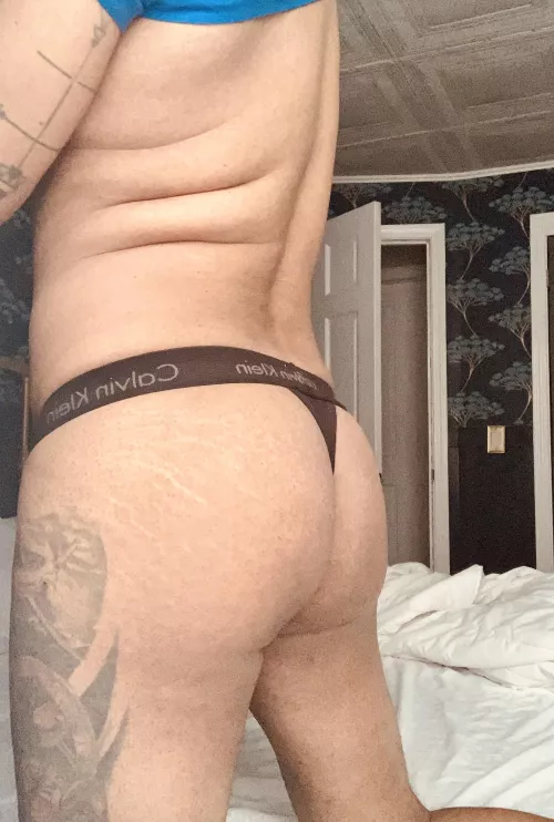 Spank me by Ct_gay_latino