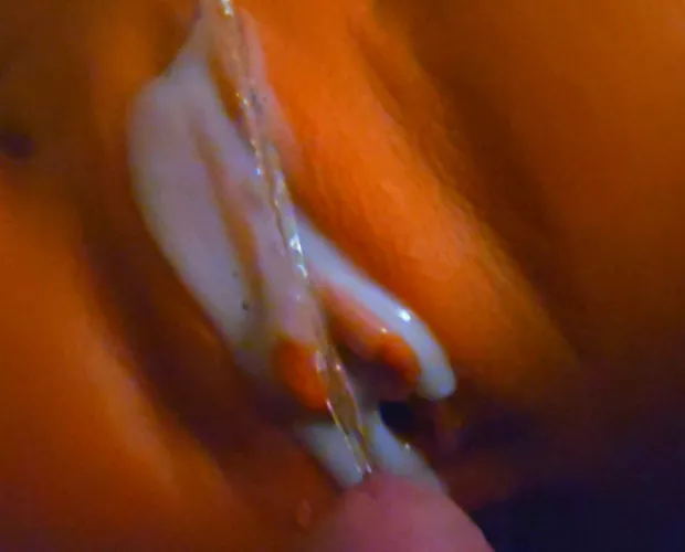 Strong stream made it to my mouth 👅 by ohmythicknesss