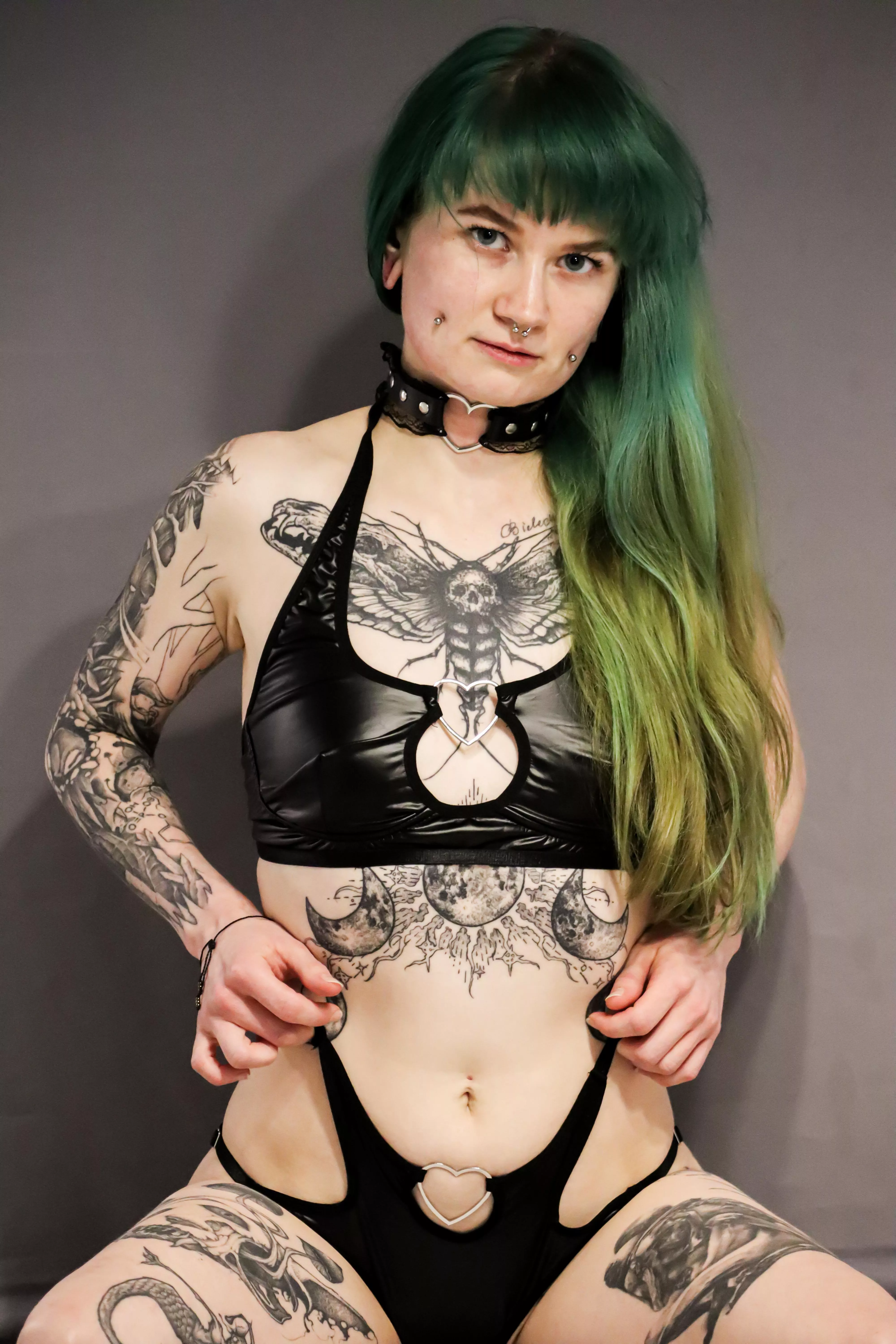 Talk to my beautiful eye's  posted by cutugirl