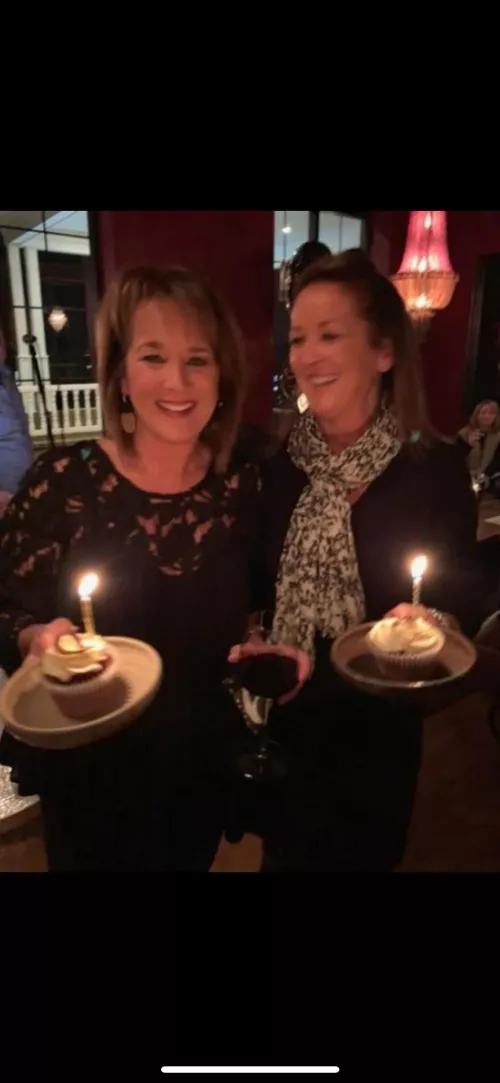 Twin gilfs by Sissyprincess3736