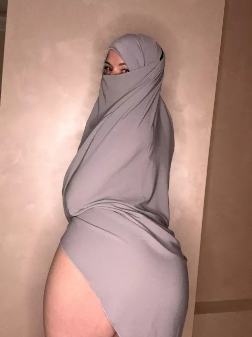 Want your first date to be a little spicy? by Melbanus