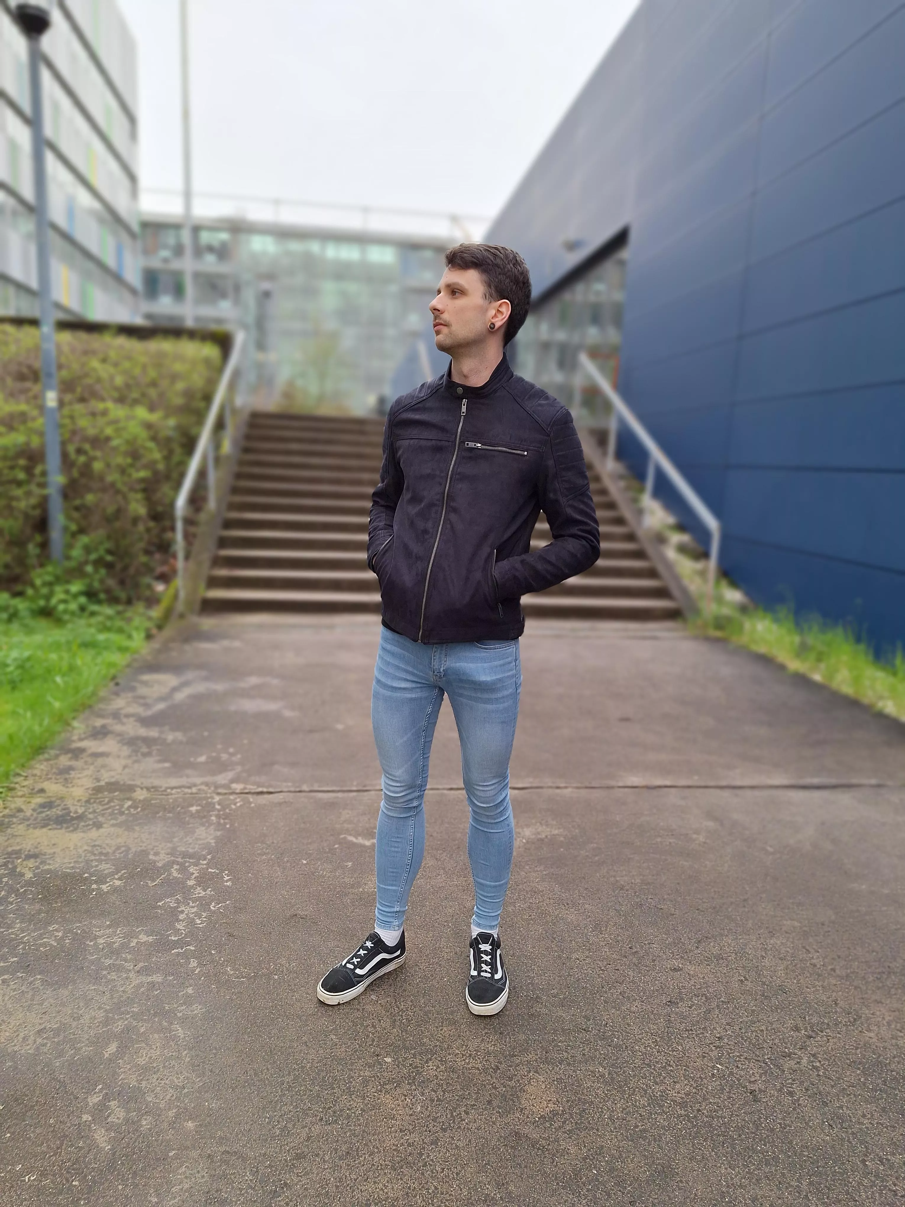 When the jeans fit too well posted by Kironos