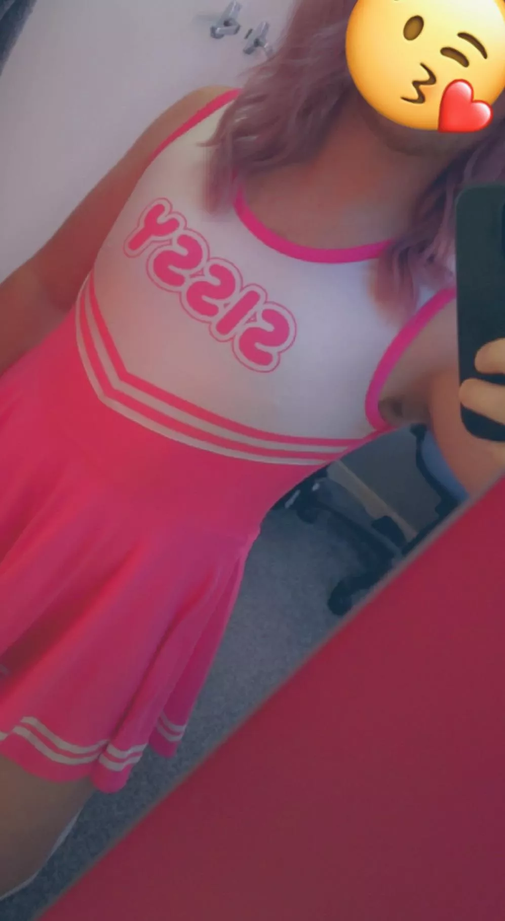 Who’s gonna mould me into their perfect little sissy? posted by throwaway231001