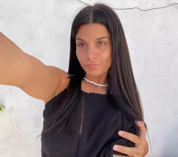 Would you let me go out like this? by impudentTracing166