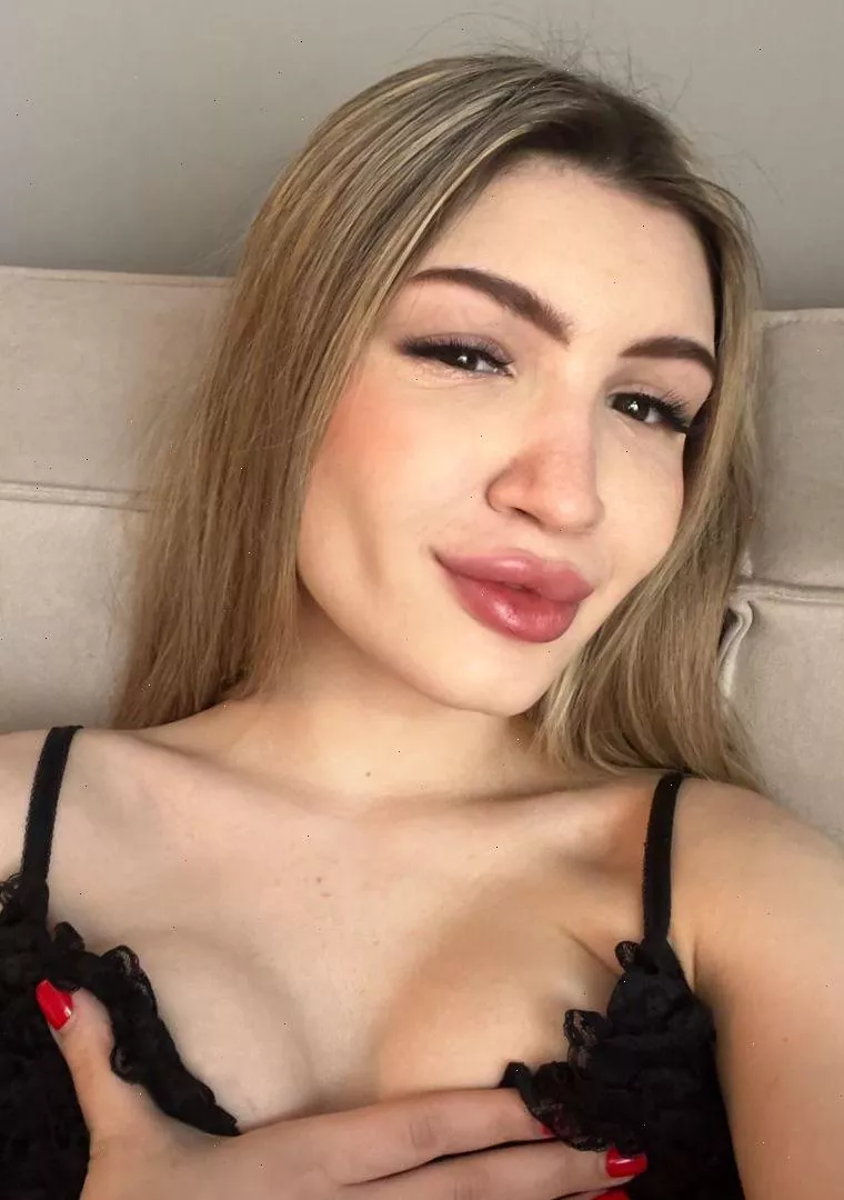 you should like wife posted by minnie_minimal