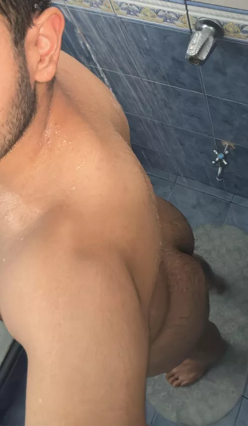 [20] shower ass by _son_of_Athena