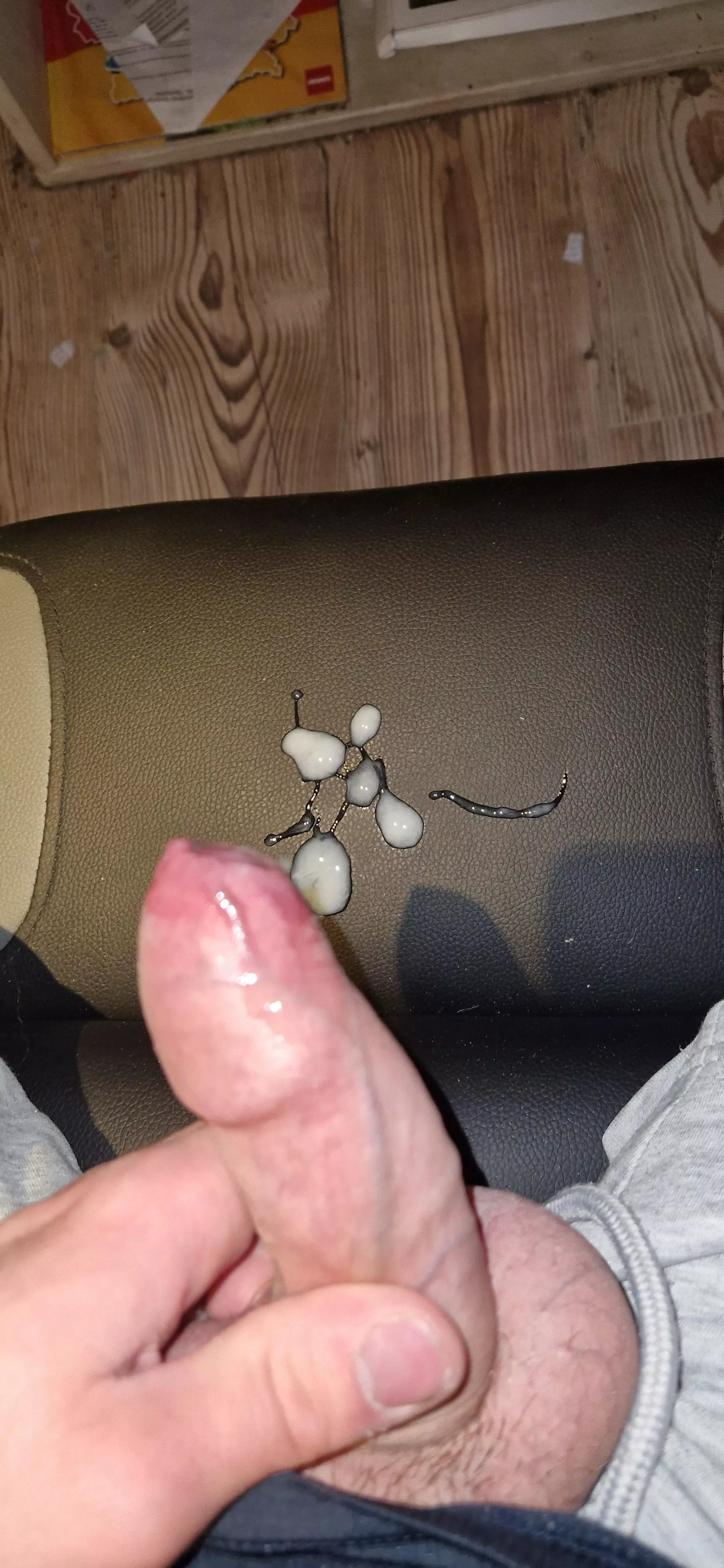 [21] Sweet relief 😩 posted by H0rney_b0y