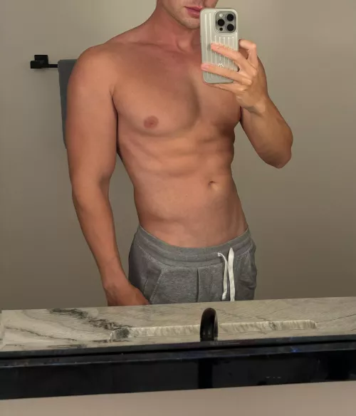 [28] Can you bros guess what sport I did for 16 years? by Fishoutawater_