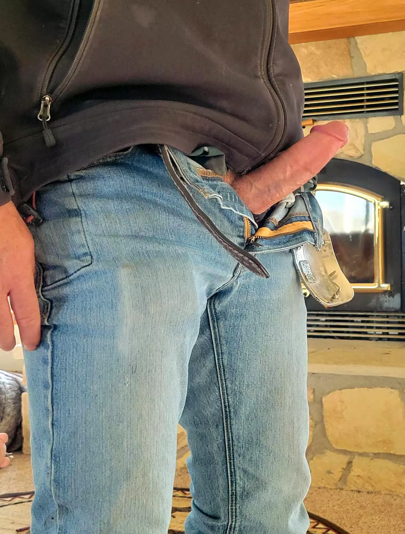 (42) happy thirsty Thurs. Who's coming to satisfy their thirst? posted by Familiar_Penalty_946