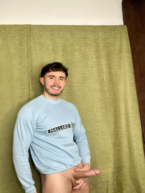 A few people said they wanted to see more of me, so here I am😘? by Affectionate-Tea3040