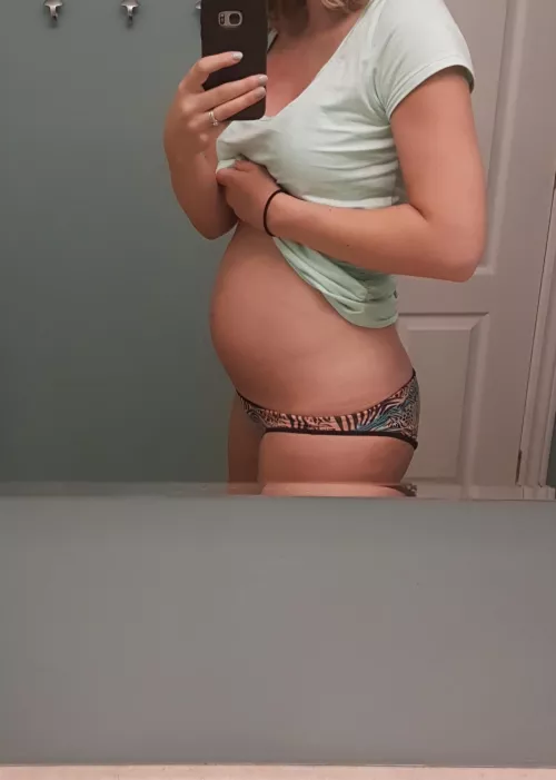 Any love for small bumps? by Mrandmrssmith24