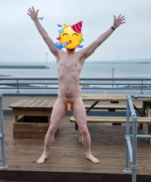 Bit of Fresh Air by JobKooky5992