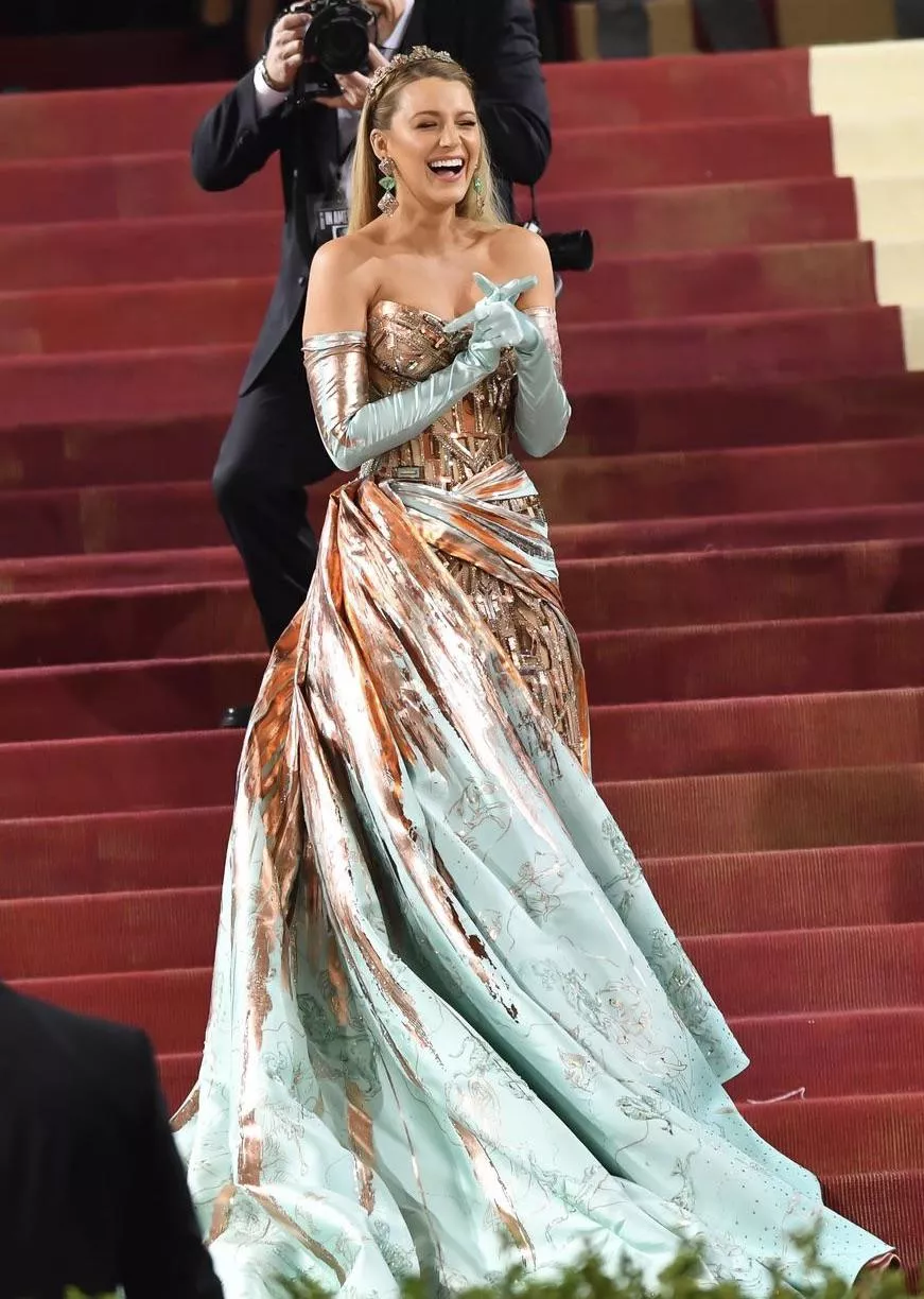 Blake Lively posted by Live-Jellyfish-5917