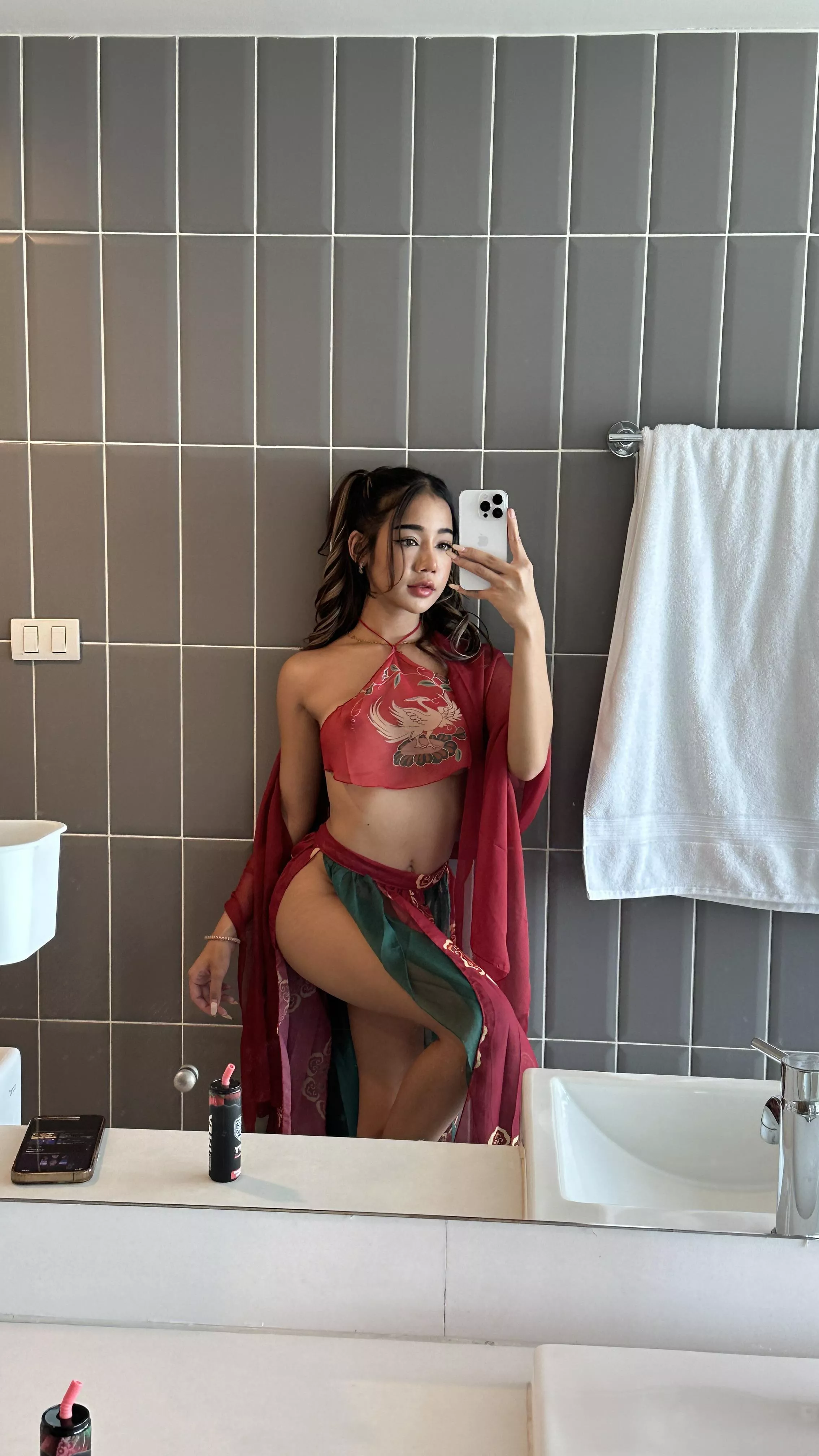 can i get your attention? posted by croze_