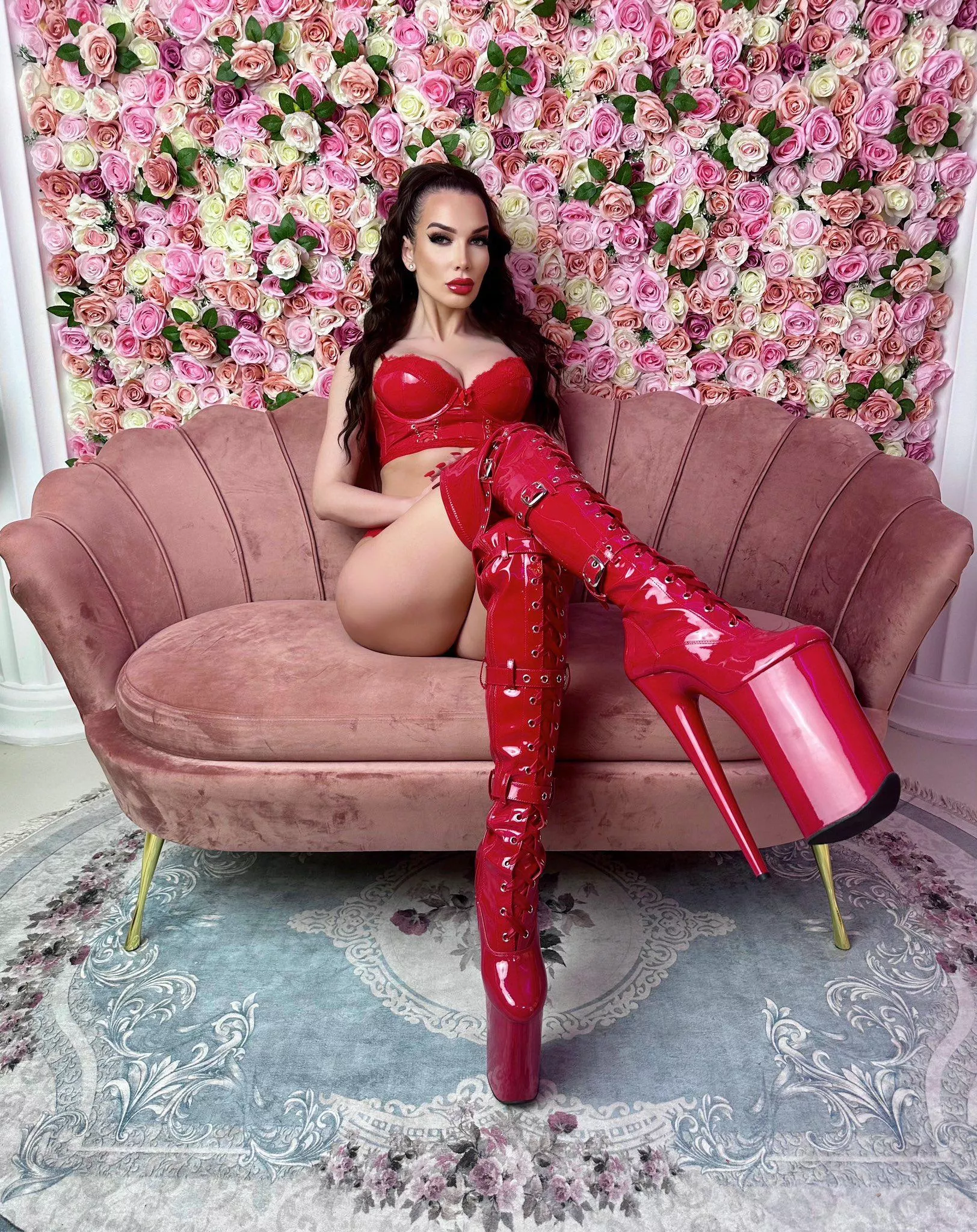 Do you like it in red? posted by mrs_utraviolence