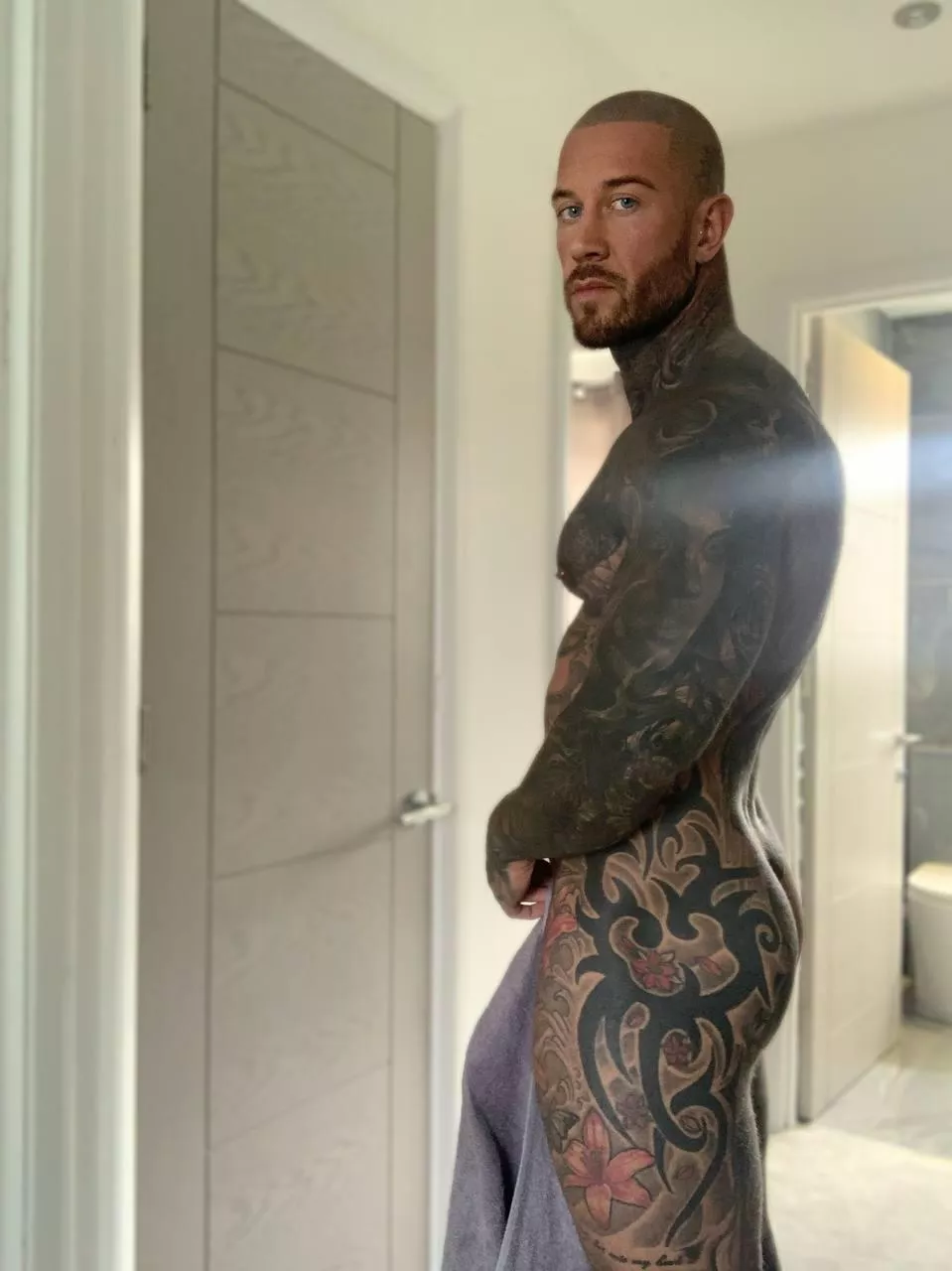 Ever seen tattooed ass before? It's okay if you haven't. posted by Old_Land_2311