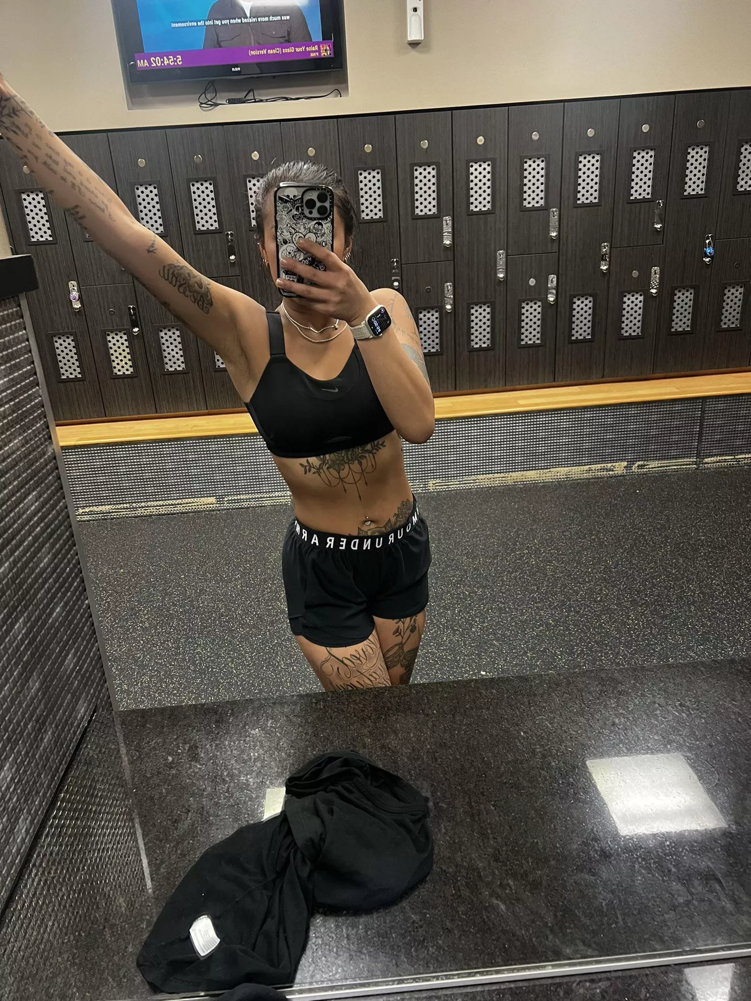 (F) Who likes my cute outfit? posted by ms_asianbb