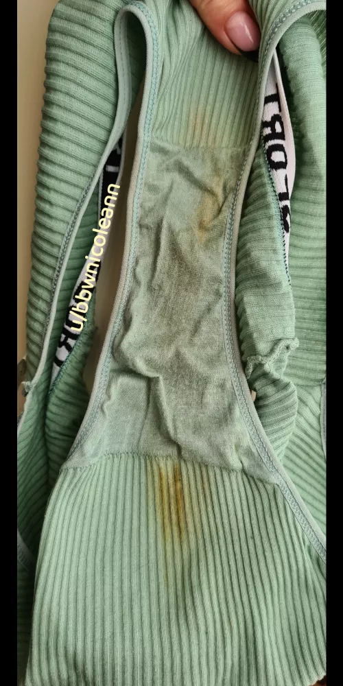 Fullback green after a 4 day wear. They're scented to perfection. by bbwnicoleann