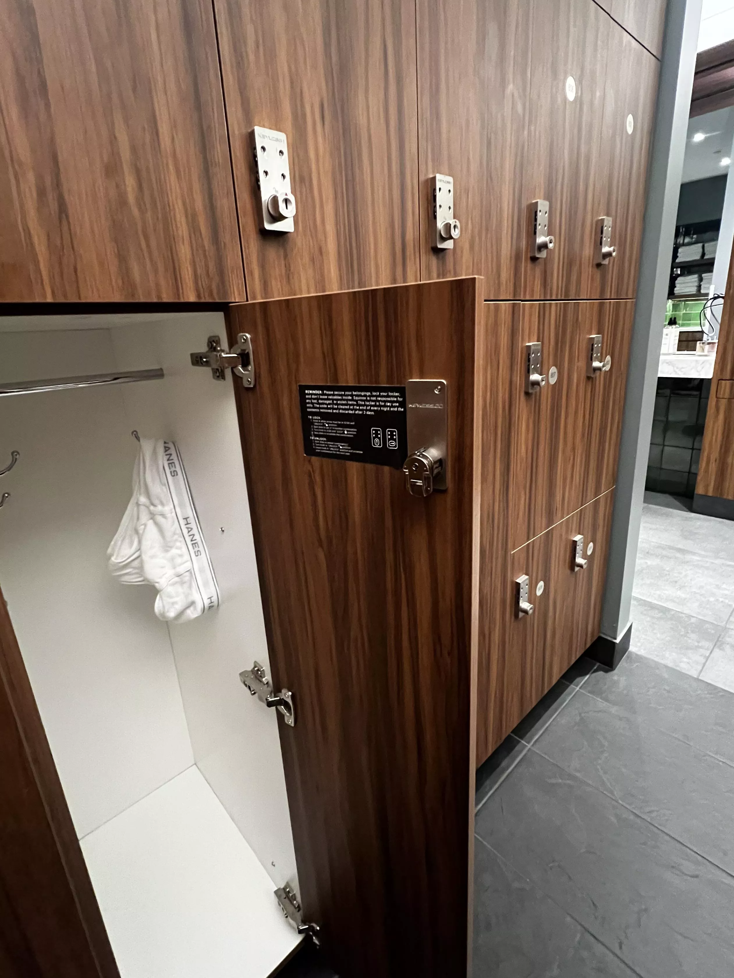 Had to let the guys in the locker room know what was under my gym shorts… posted by jmar9863