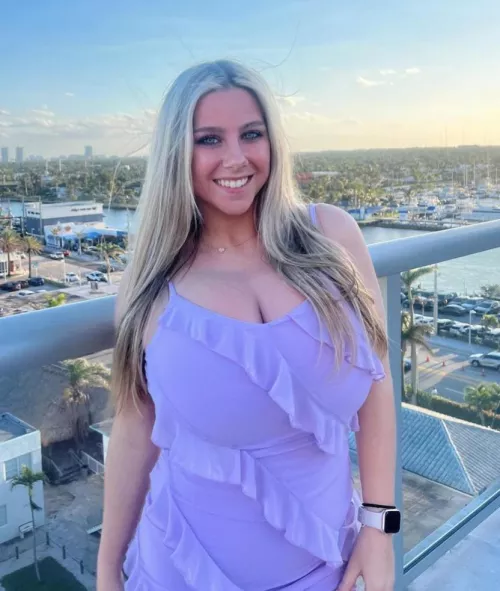 Happy Thursday  by MrE-Stud