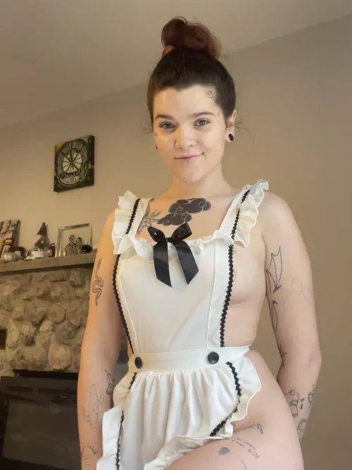 Hi sir, what would you like me to clean today? F23  by Babymayvip