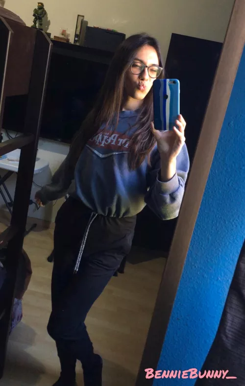 I don’t even know what I have on, but I felt pretty 🥰✨ by BennieBunny_