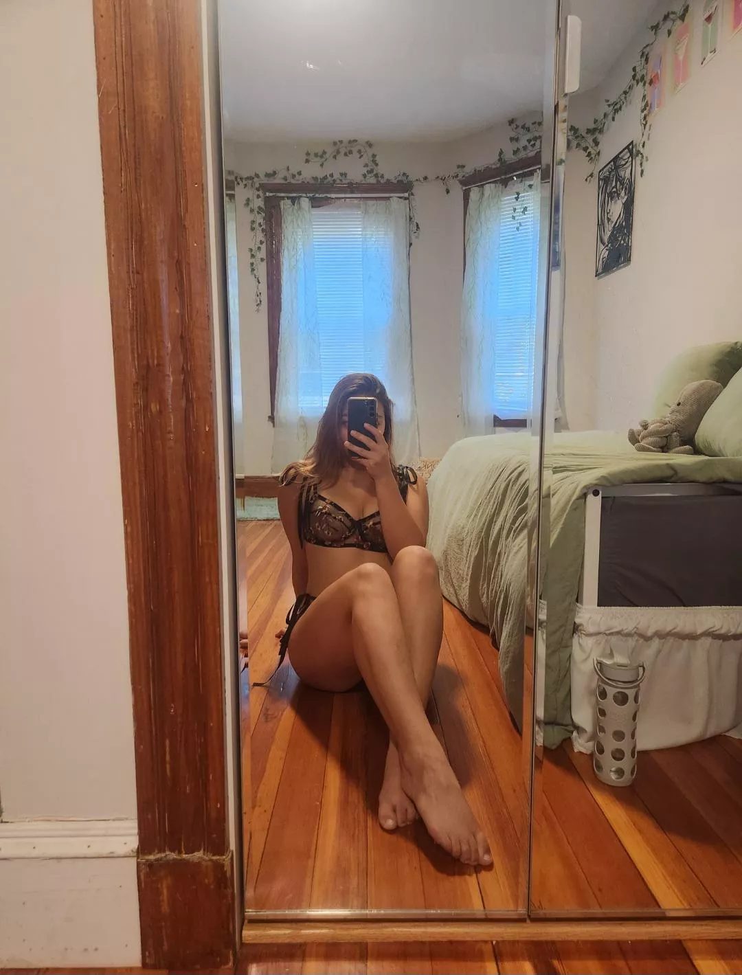 I like hanging around the house in this... [F] posted by _Not_A_Princess_