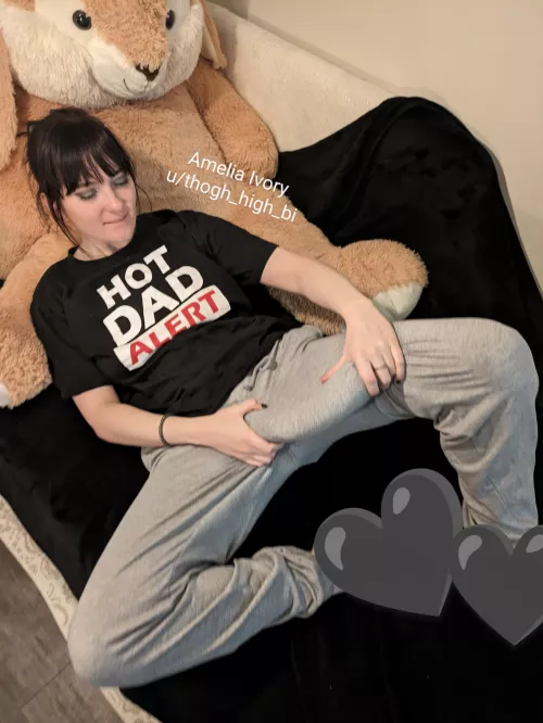 I like to wear sweatpants around you so you can always see how hard I am  by thogh_high_bi