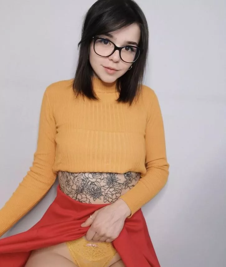I think a girl with glasses can be sexy, posted by Webstereshak