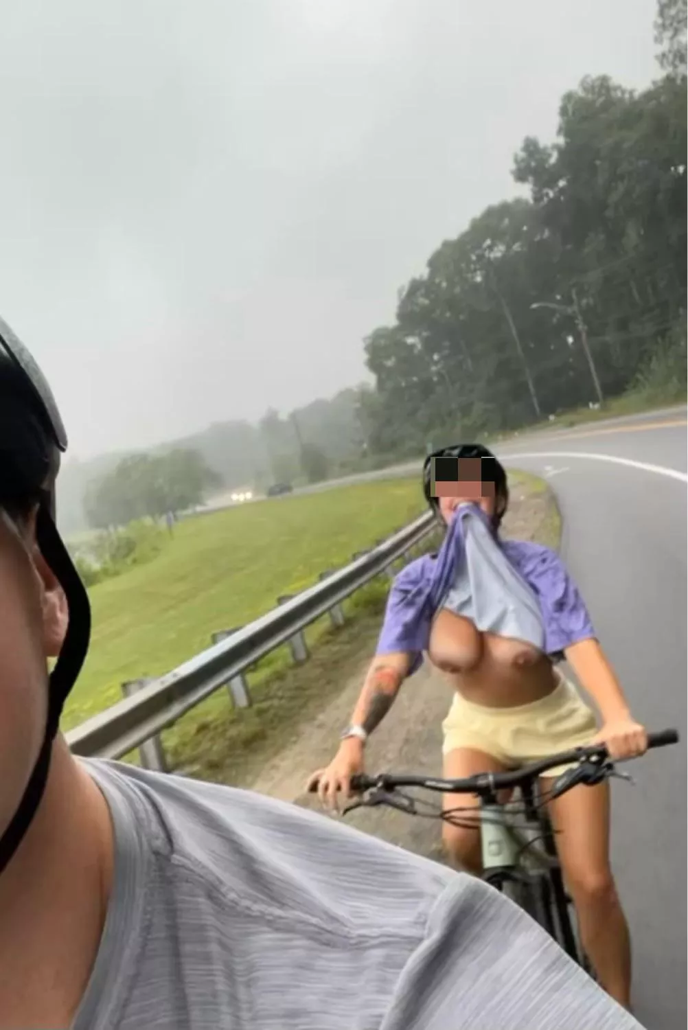 I’m the girl riding her bike on the main road with her titties out 😜😇 posted by WifeNxtDoorr