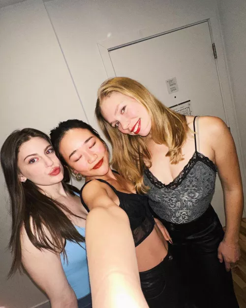 Intriguing [3] by Swiftie4ever_713