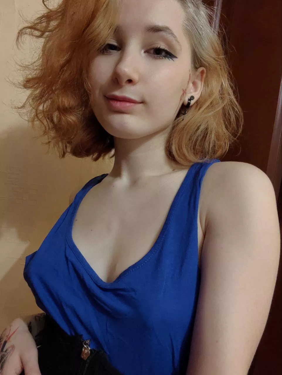 Just waking up and I'm not going to wear bra today at all posted by Bilonnna