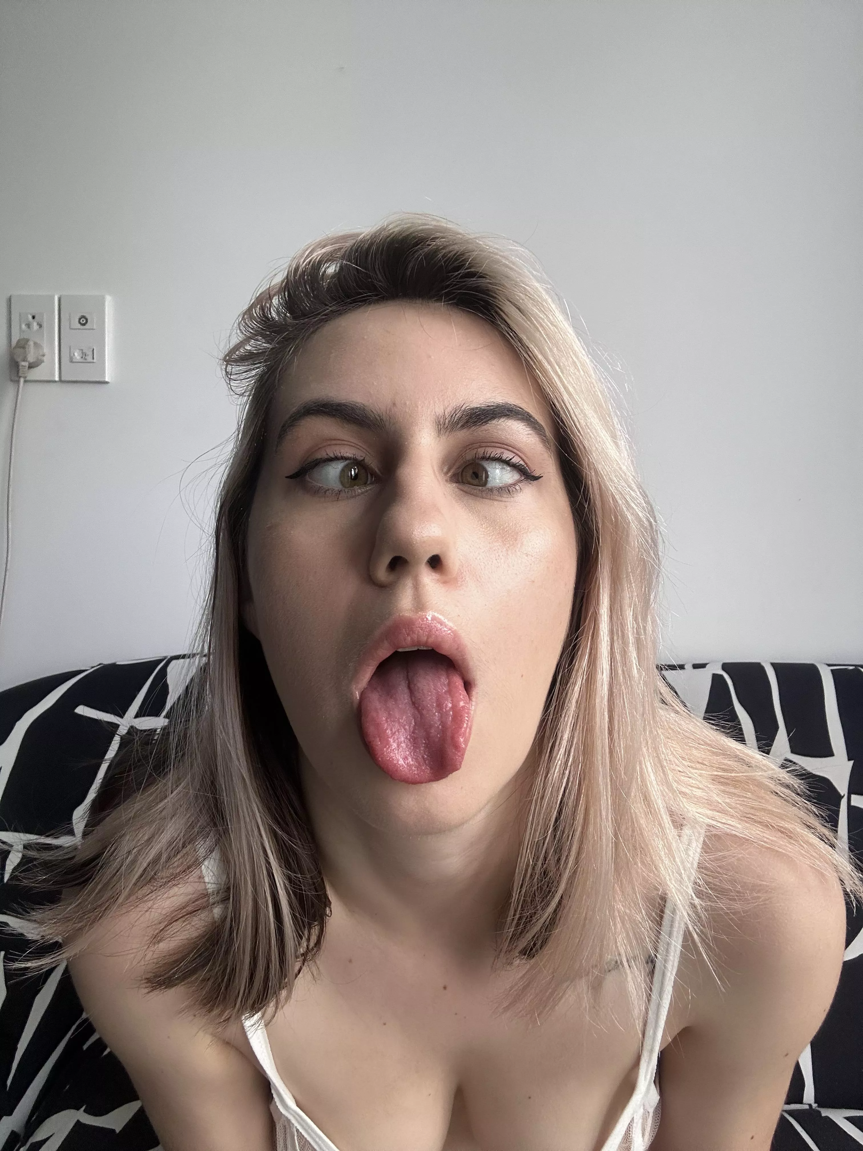 let's cum daddy posted by pissdrinkar