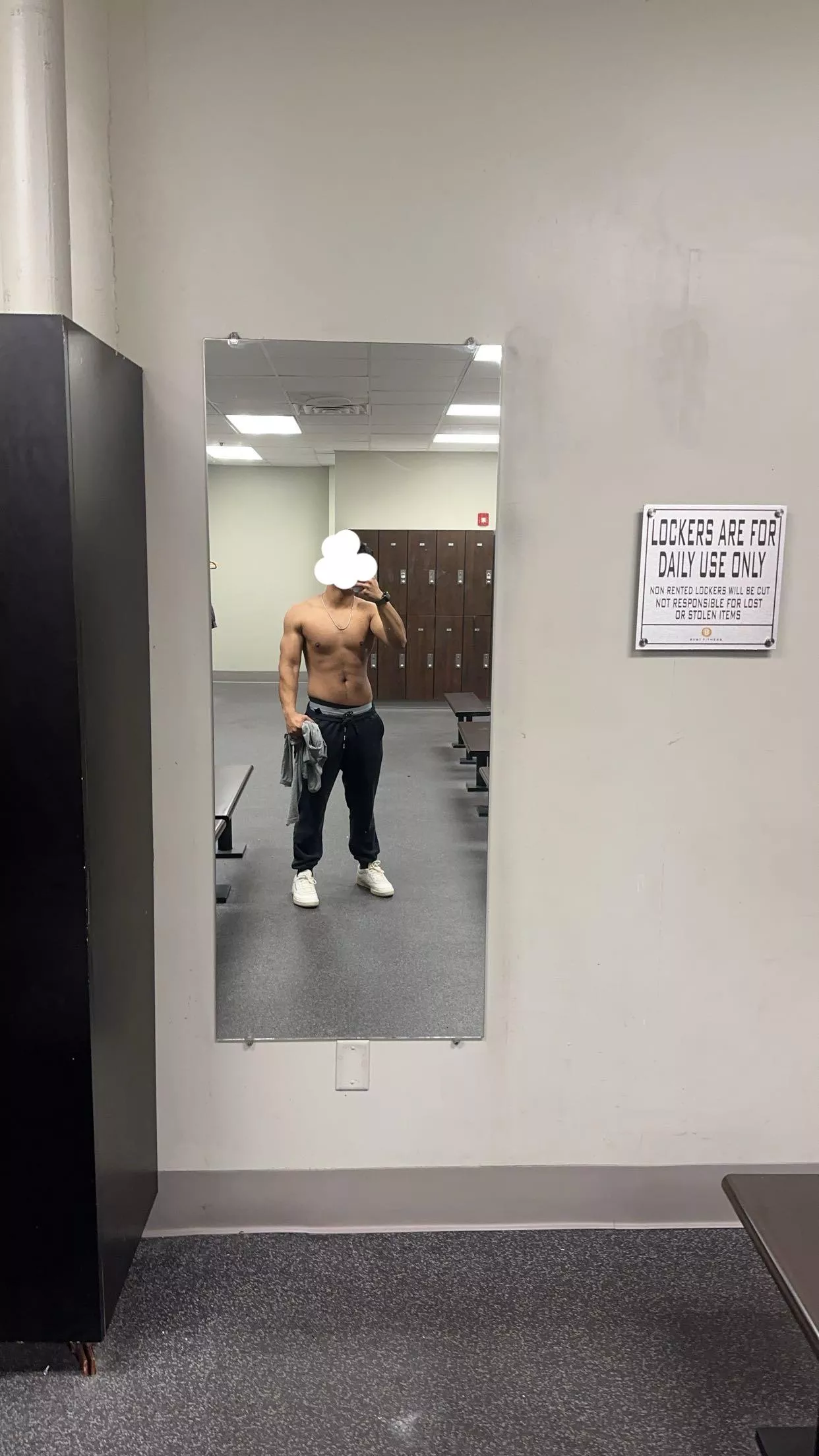 (M) 22 posted by mygirlputmeonreddit